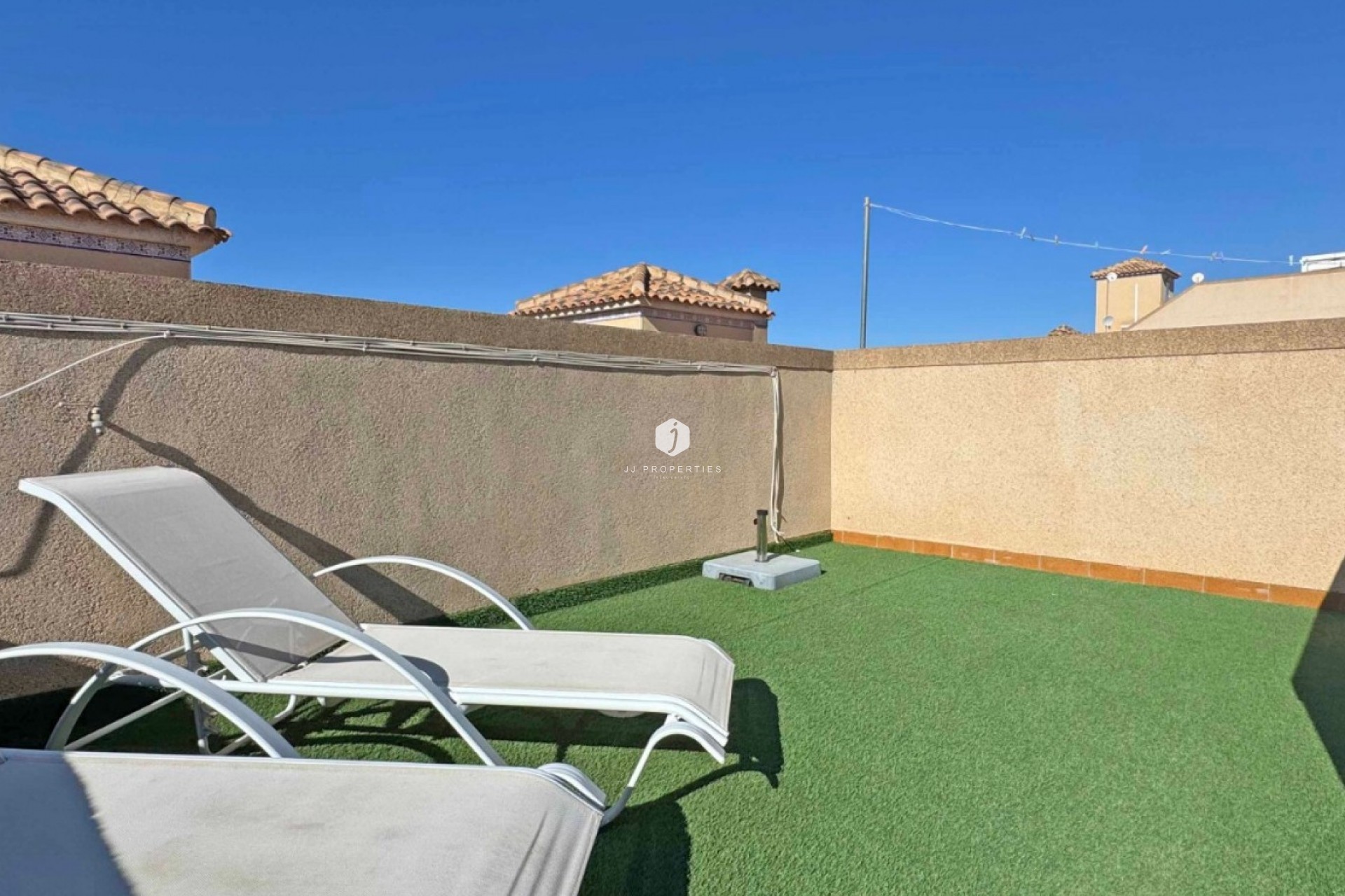 Z drugiej ręki - Szalet -
Orihuela Costa - Costa Blanca