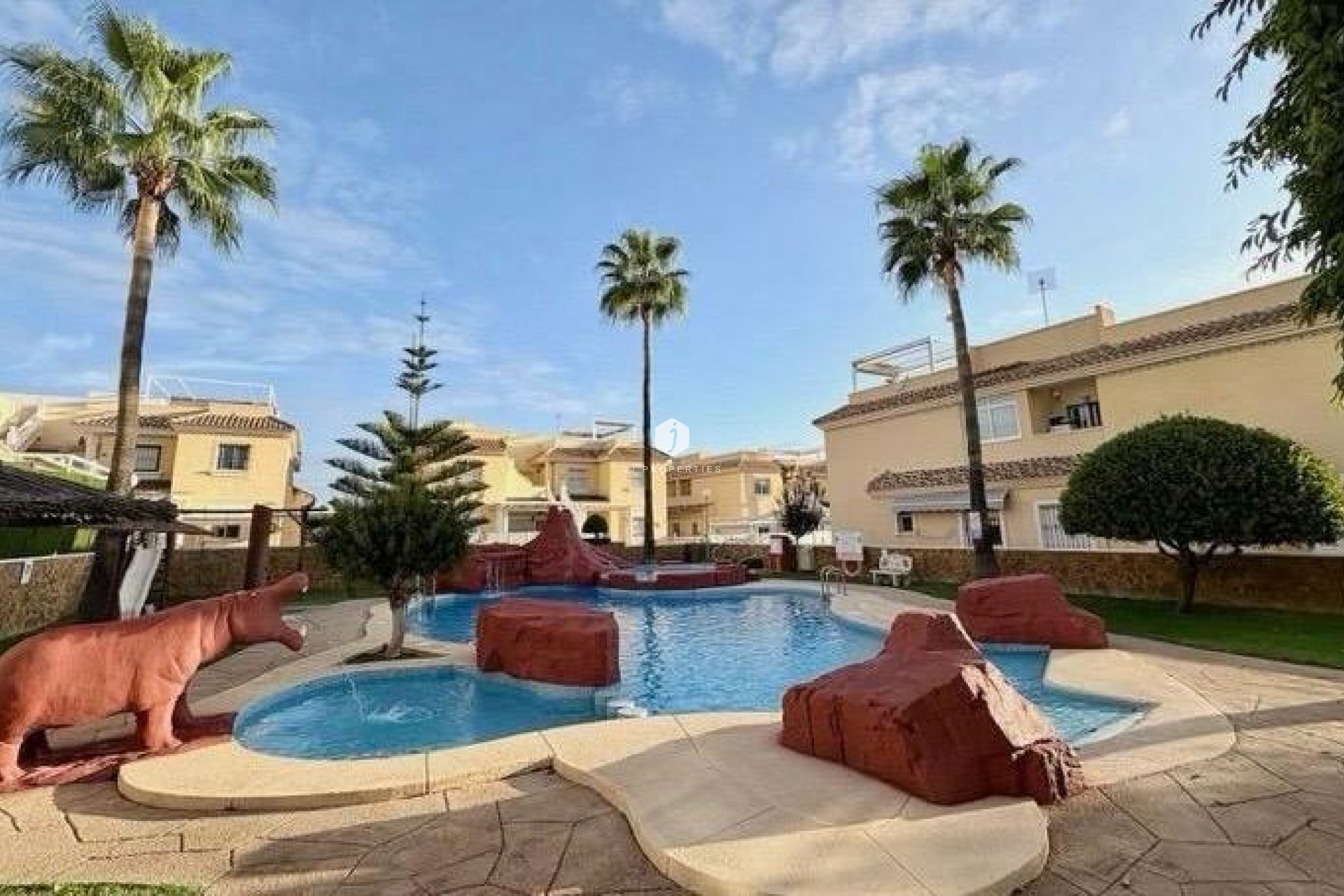 Z drugiej ręki - Szalet -
Orihuela Costa - Los Dolses