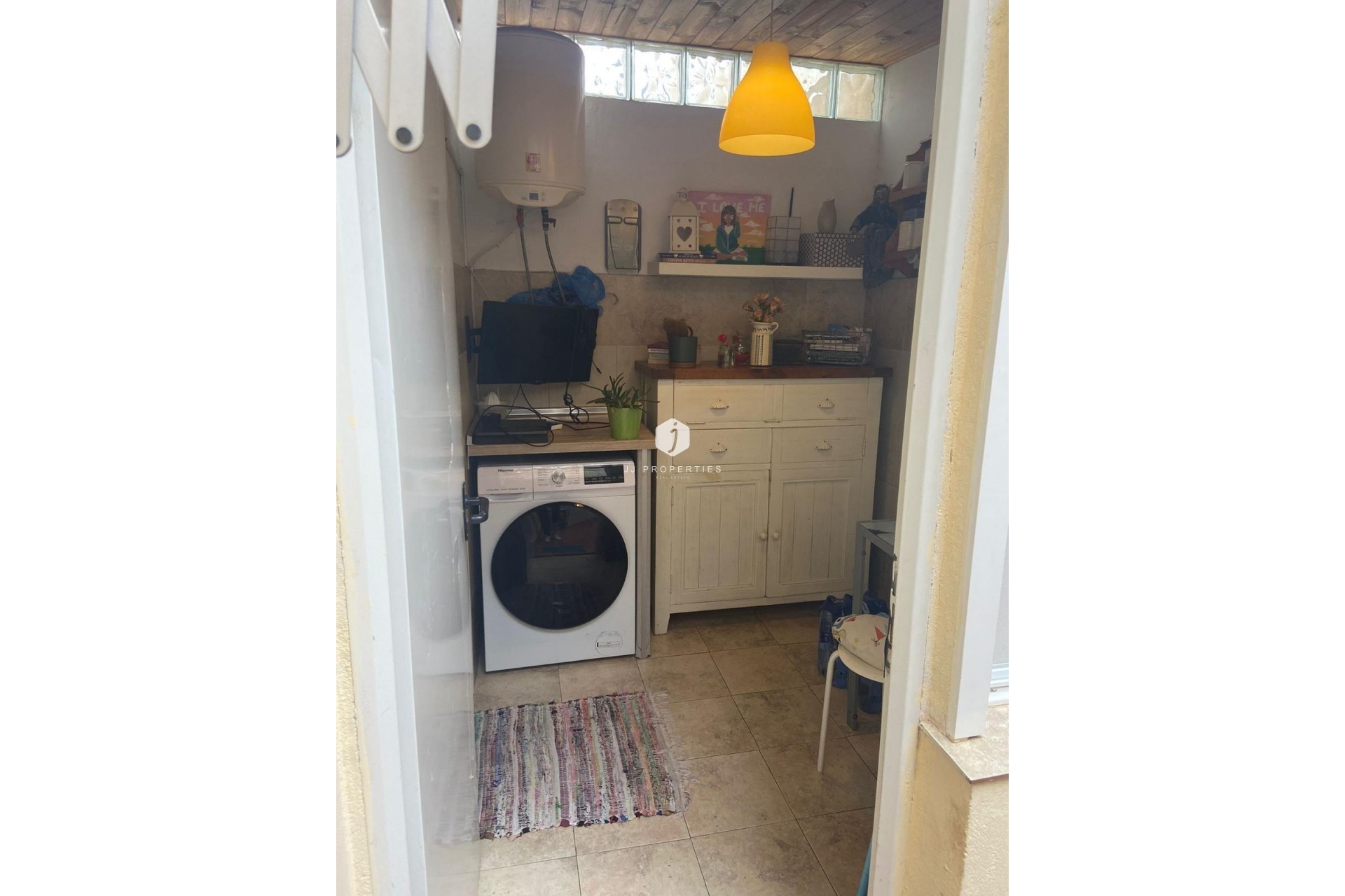 Z drugiej ręki - Szalet -
Orihuela Costa - Punta Prima