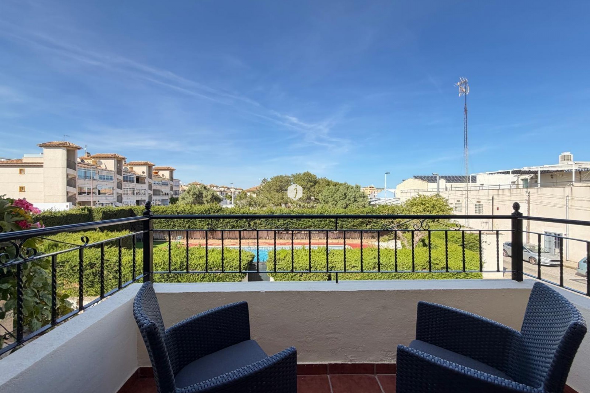 Z drugiej ręki - Szalet -
Orihuela Costa - Rocio Del Mar