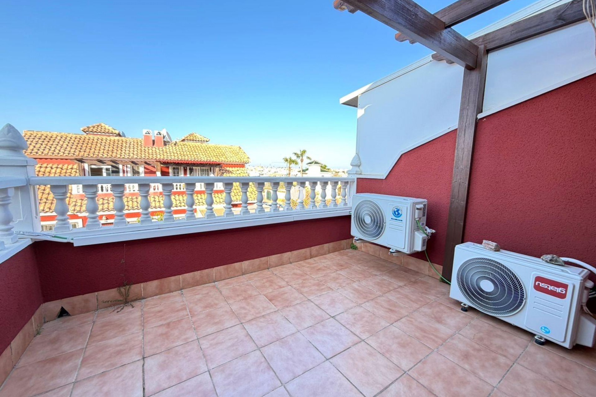Z drugiej ręki - Szalet -
Orihuela Costa - Villamartín