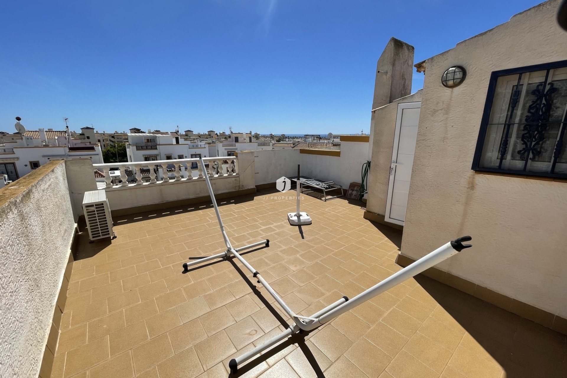 Z drugiej ręki - Szalet -
Orihuela Costa