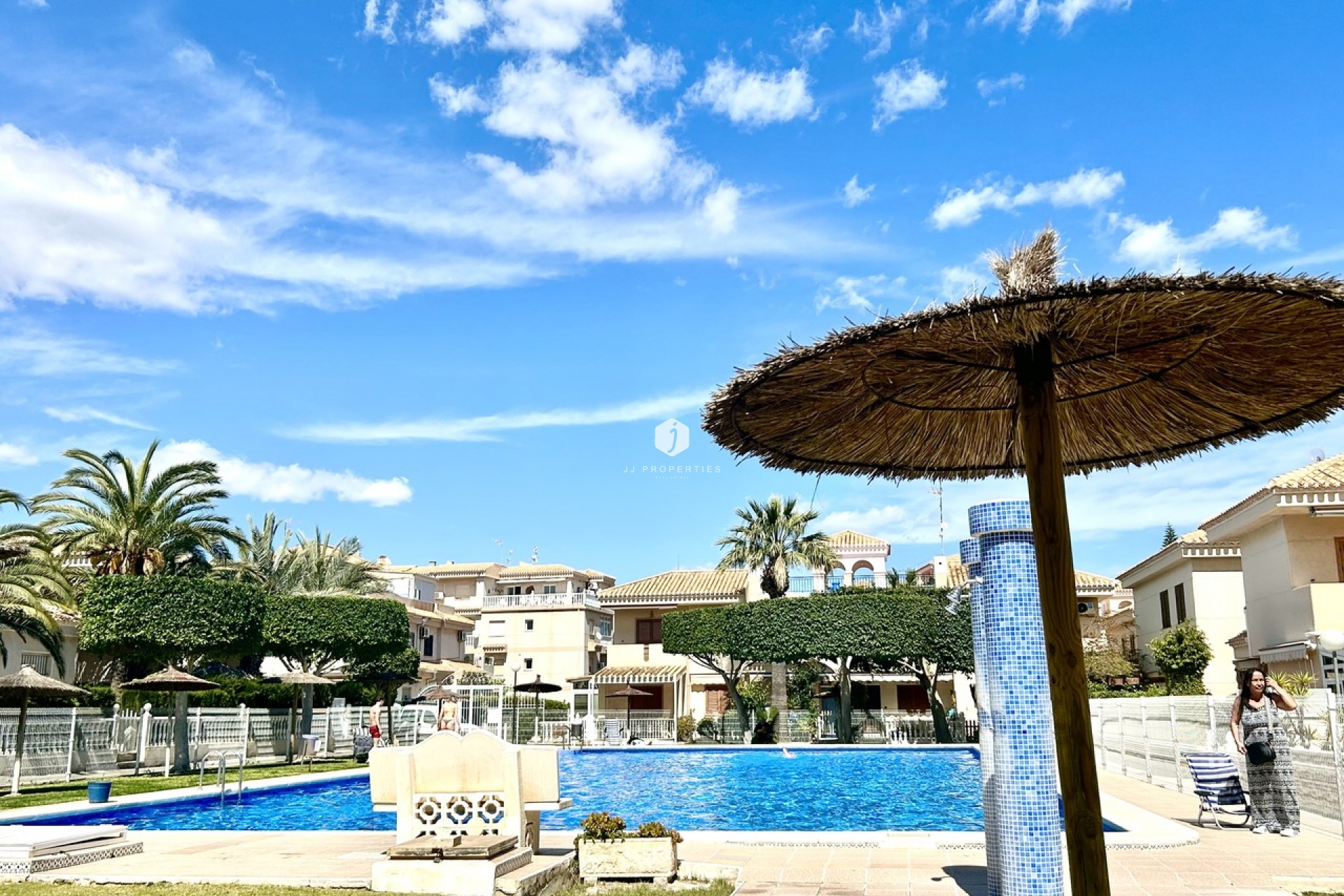 Z drugiej ręki - Szalet -
Playa Flamenca - Costa Blanca