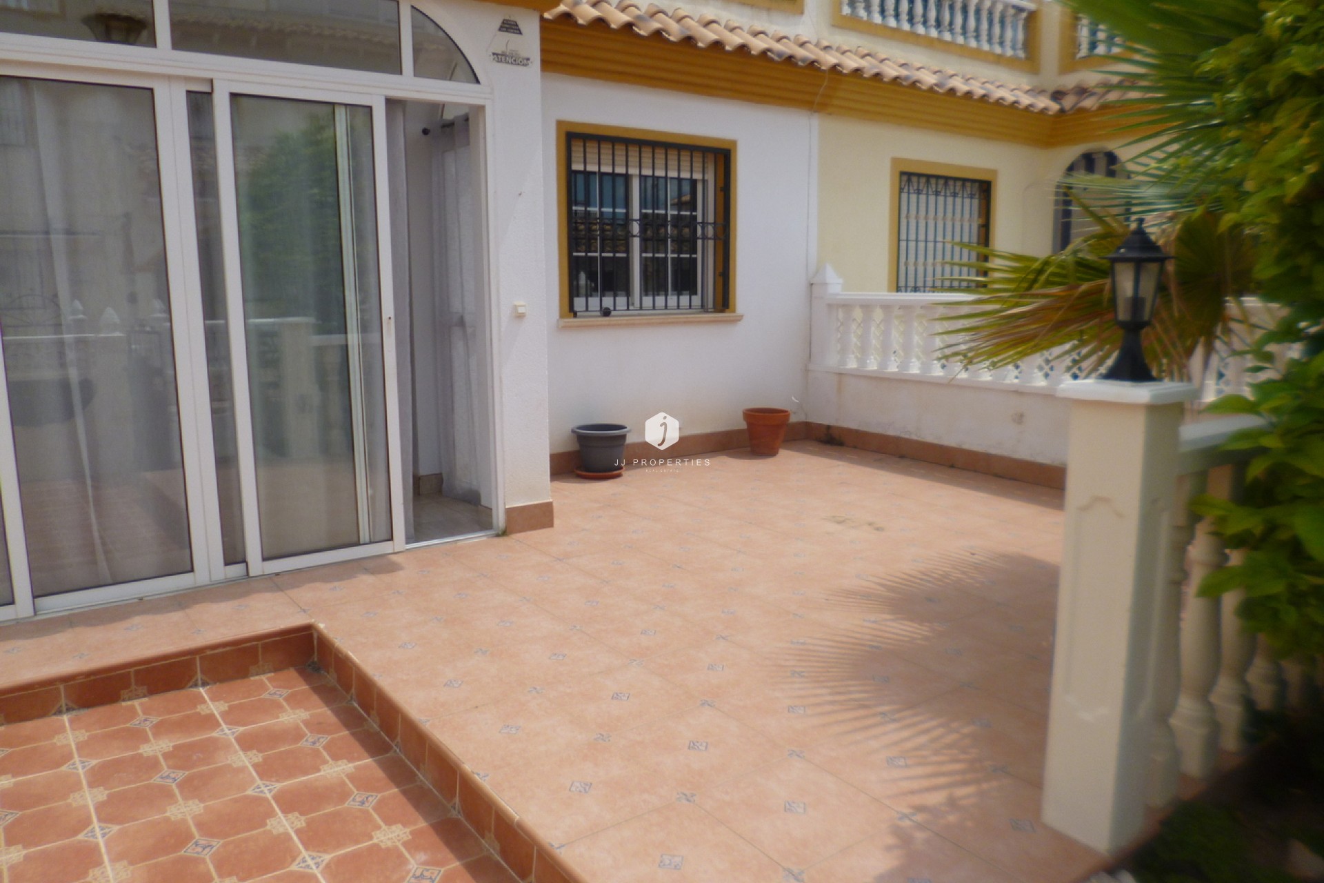 Z drugiej ręki - Szalet -
Playa Flamenca - Costa Blanca