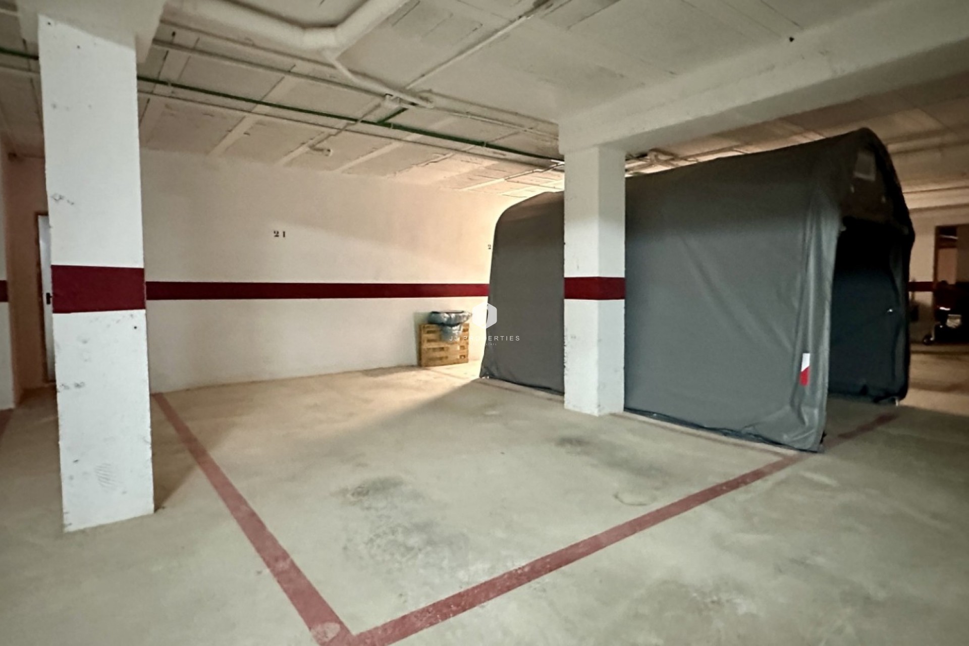 Z drugiej ręki - Szalet -
San Miguel de Salinas - Inland