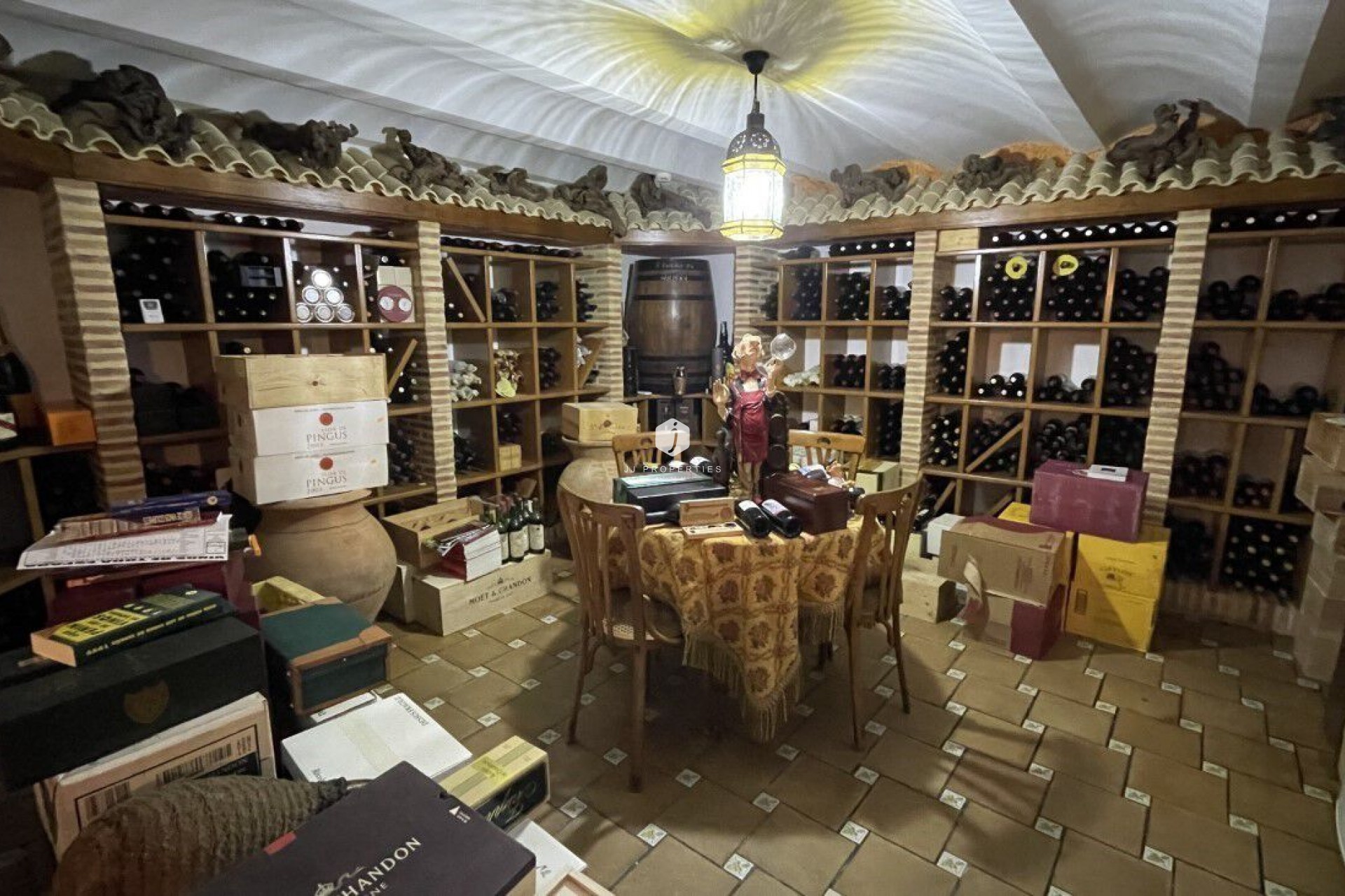 Z drugiej ręki - Szalet -
Torrevieja - Costa Blanca