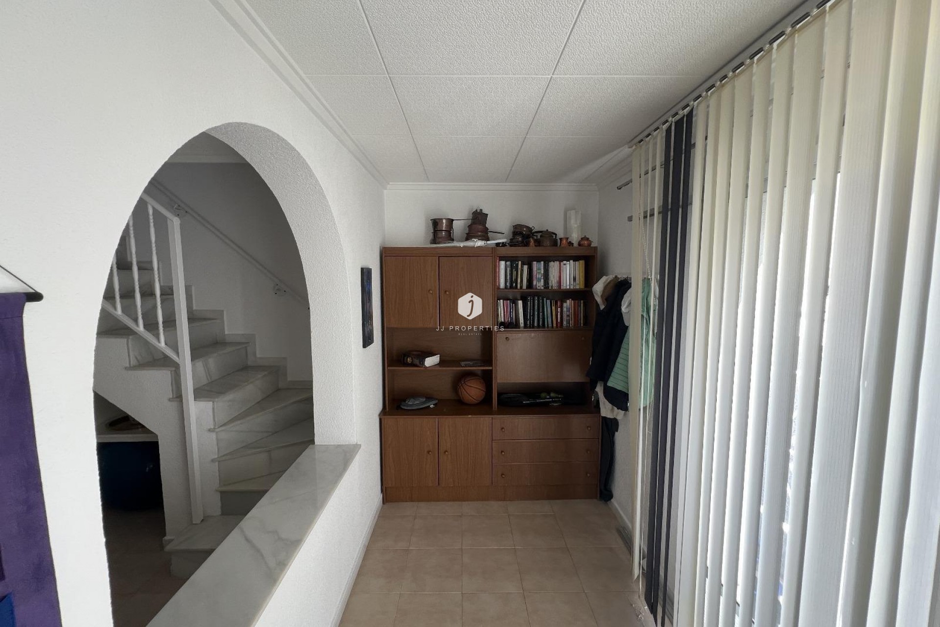 Z drugiej ręki - Szalet -
Torrevieja - La Siesta - El Salado - Torreta