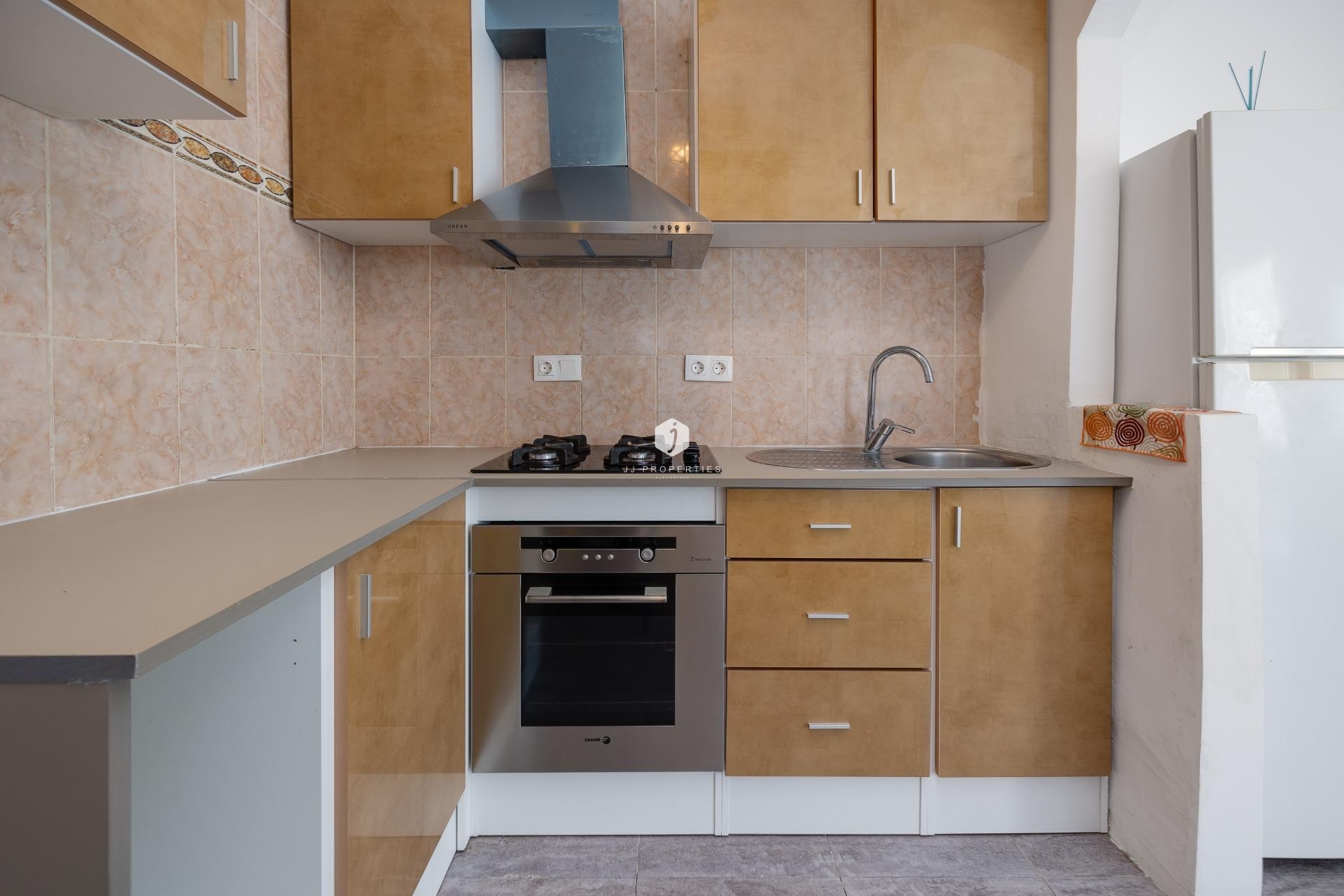 Z drugiej ręki - Szalet -
Torrevieja - La Siesta - El Salado - Torreta