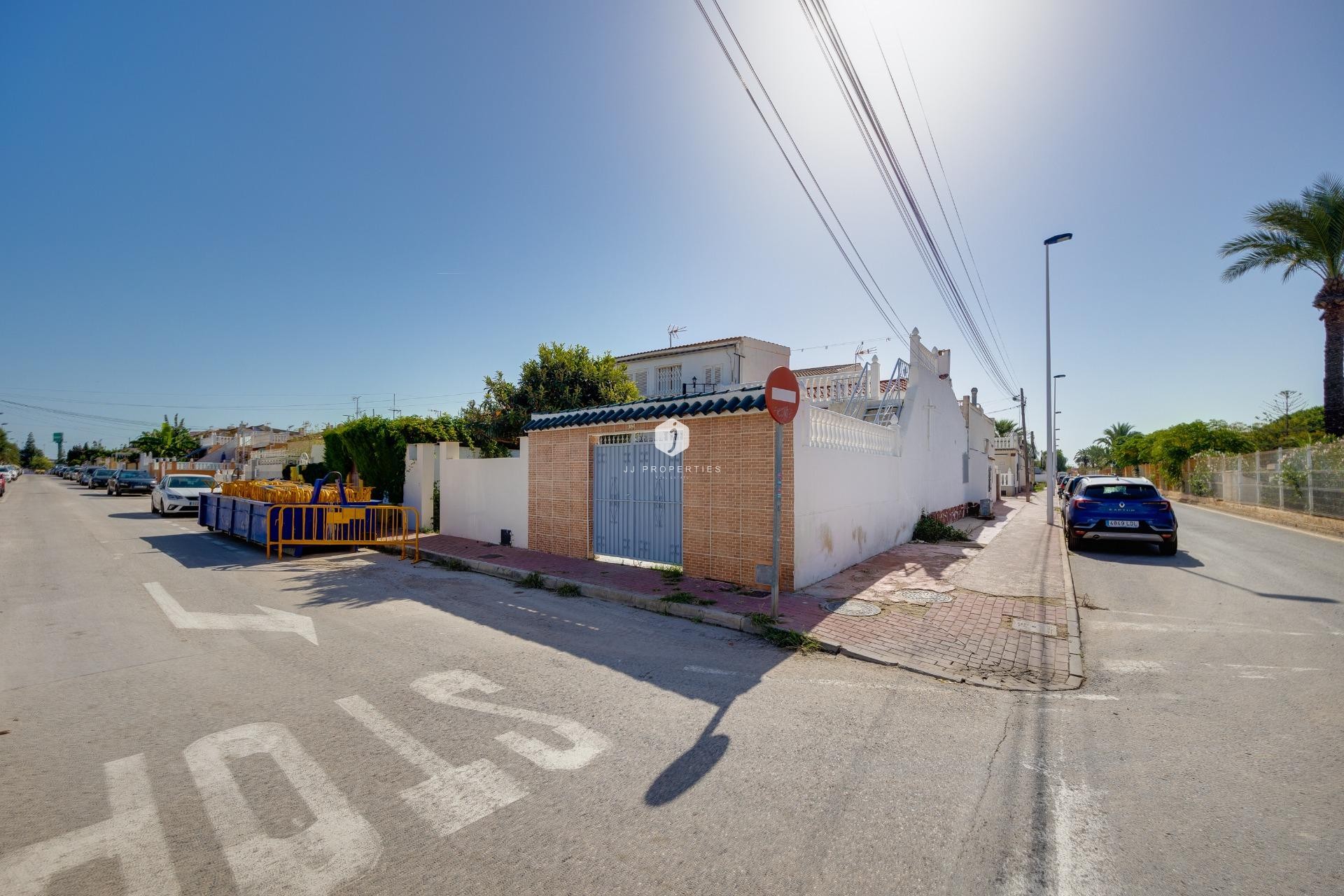 Z drugiej ręki - Szalet -
Torrevieja - La Siesta - El Salado - Torreta