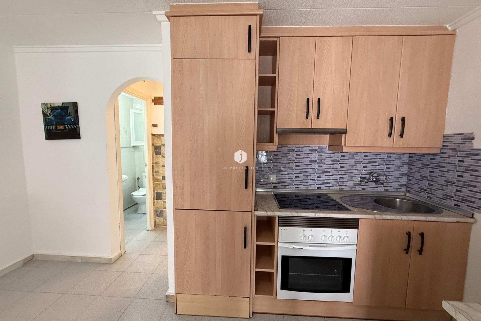 Z drugiej ręki - Szalet -
Torrevieja - La Siesta - El Salado - Torreta