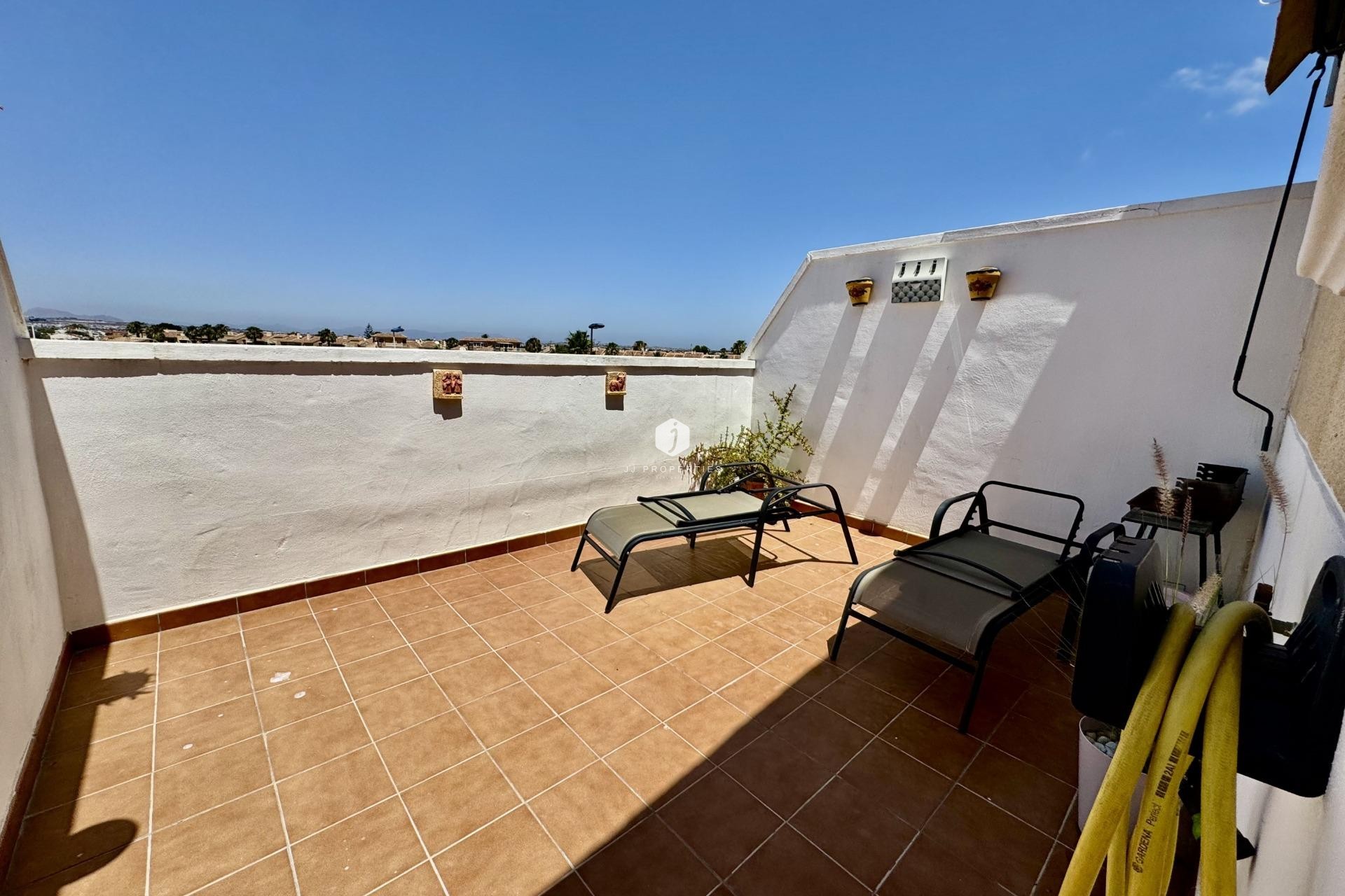 Z drugiej ręki - Szalet -
Torrevieja - La Siesta - El Salado - Torreta