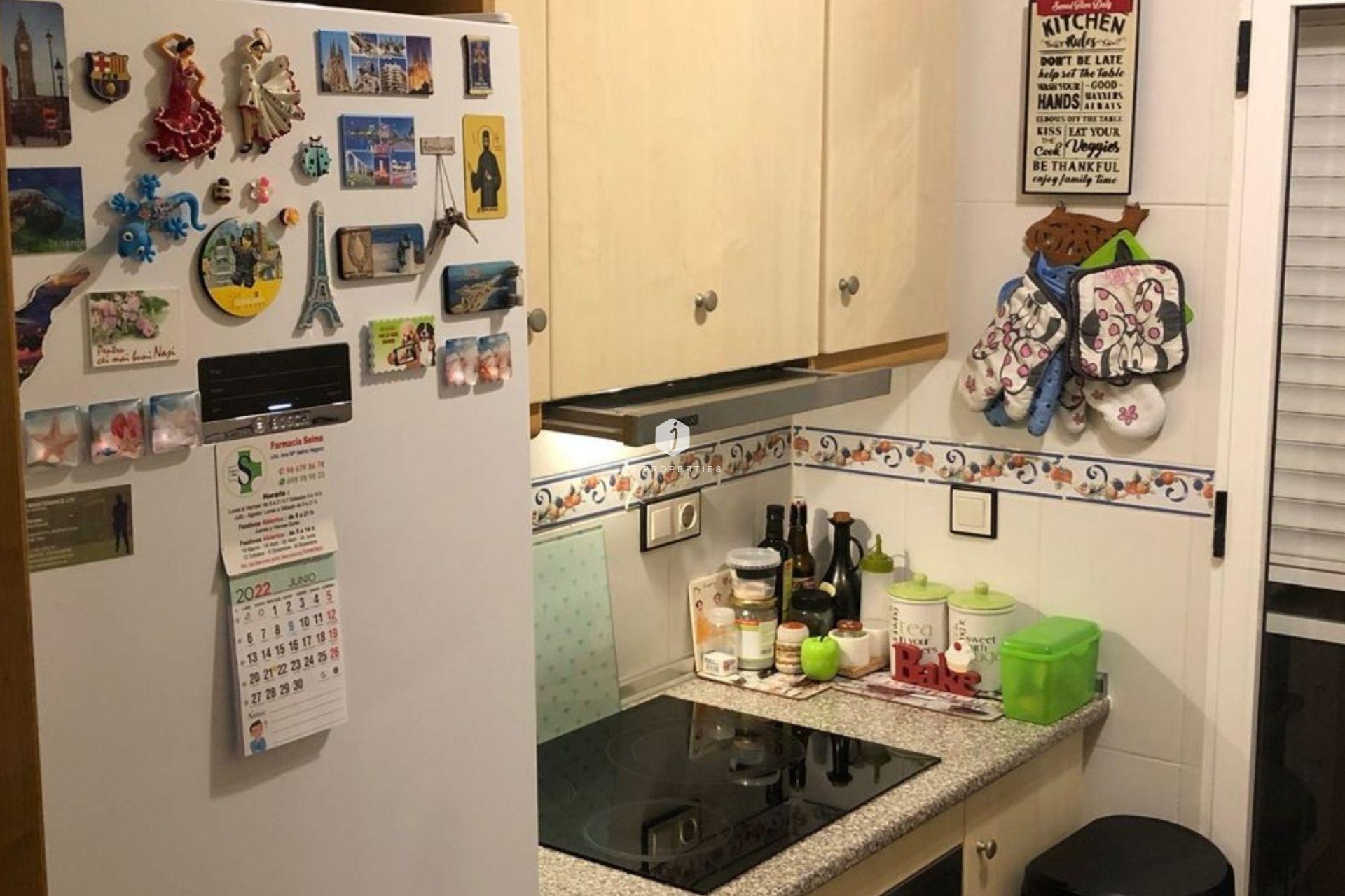 Z drugiej ręki - Szalet -
Torrevieja - Los Balcones