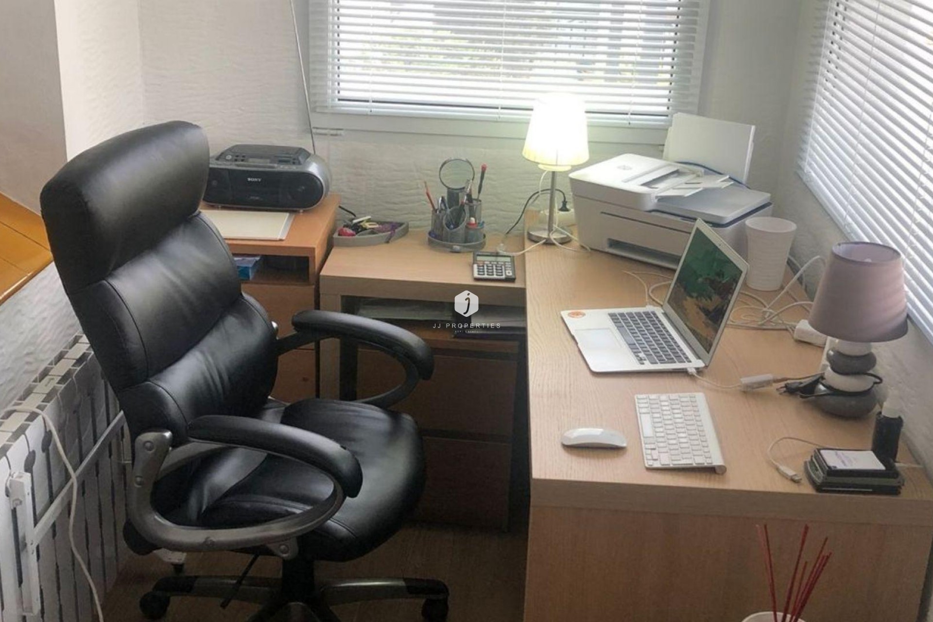 Z drugiej ręki - Szalet -
Torrevieja - Los Balcones