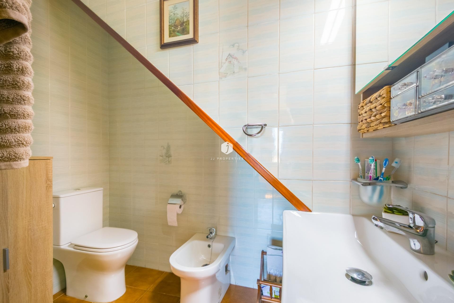 Z drugiej ręki - Szalet -
Torrevieja - Nueva Torrevieja
