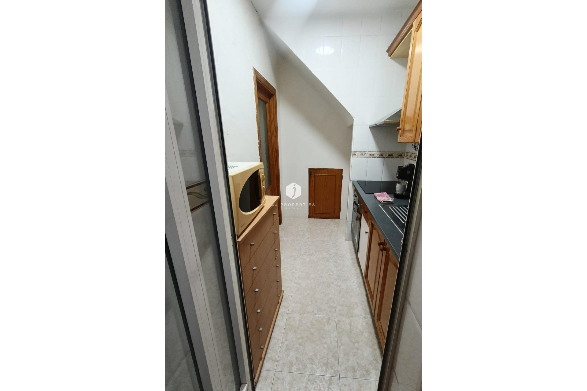 Z drugiej ręki - Szalet -
Torrevieja - Torretas