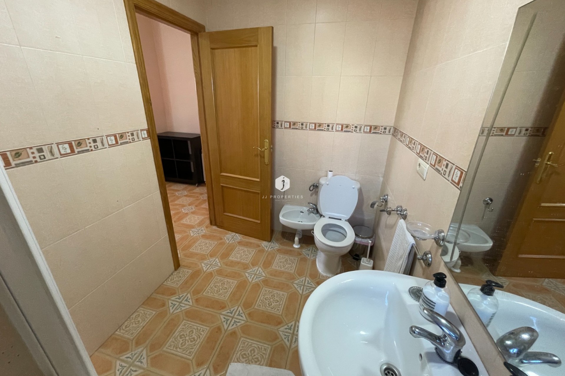 Z drugiej ręki - Villa -
Albatera - Inland