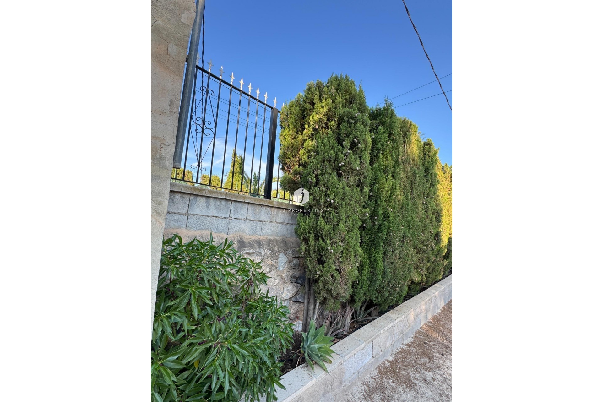 Z drugiej ręki - Villa -
Albatera - Partida Lomas