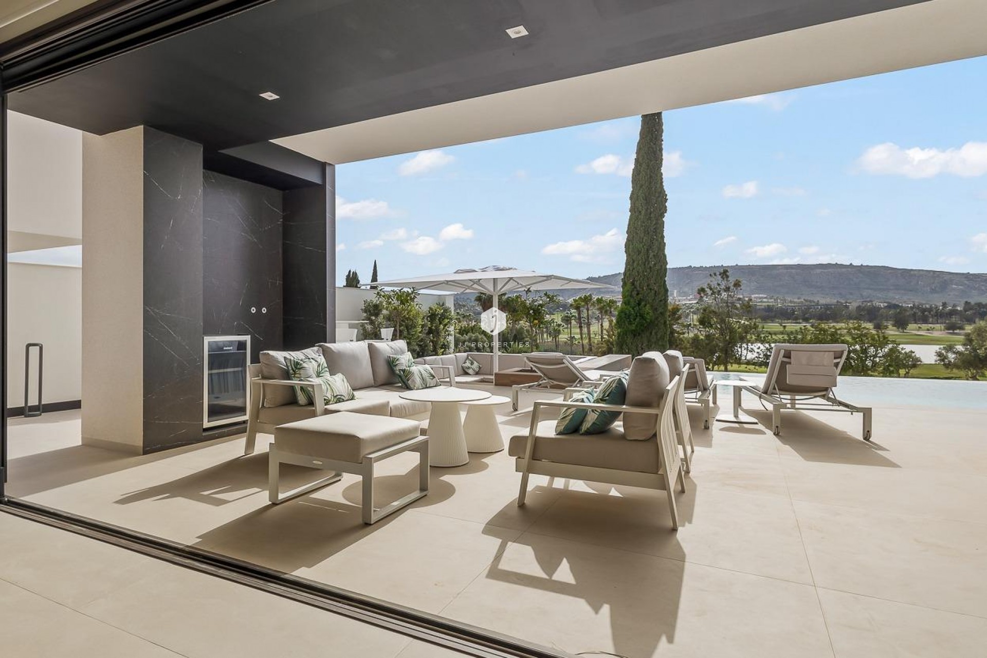 Z drugiej ręki - Villa -
Algorfa - Comunidad Valenciana