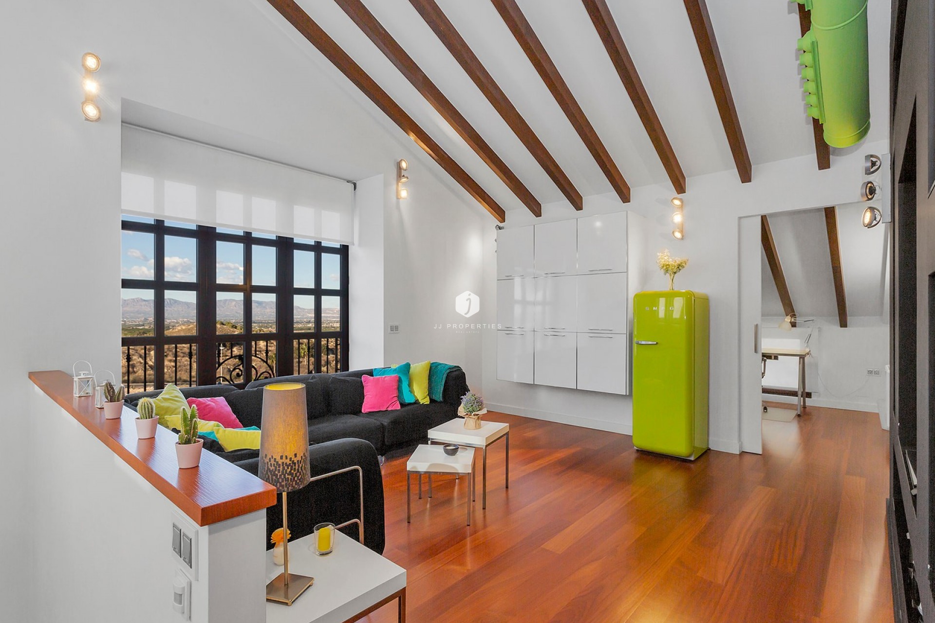 Z drugiej ręki - Villa -
Algorfa - Inland