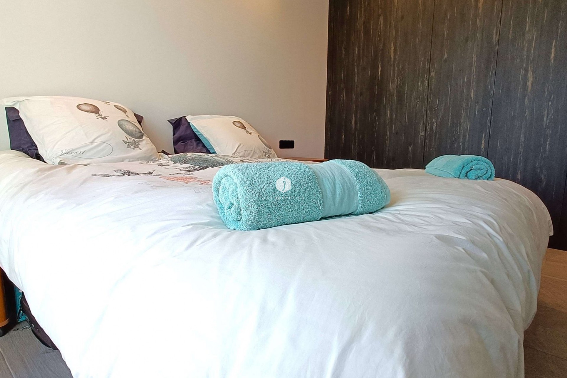 Z drugiej ręki - Villa -
Algorfa - Inland