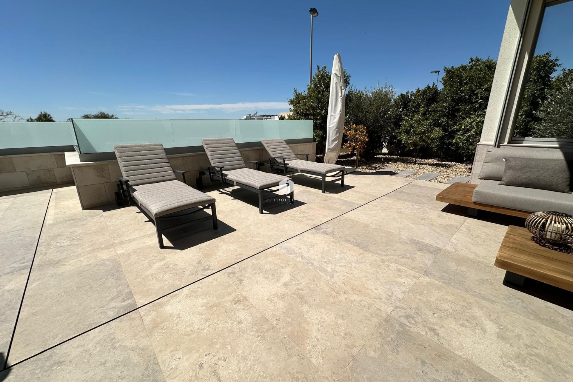 Z drugiej ręki - Villa -
Benijofar - Costa Blanca