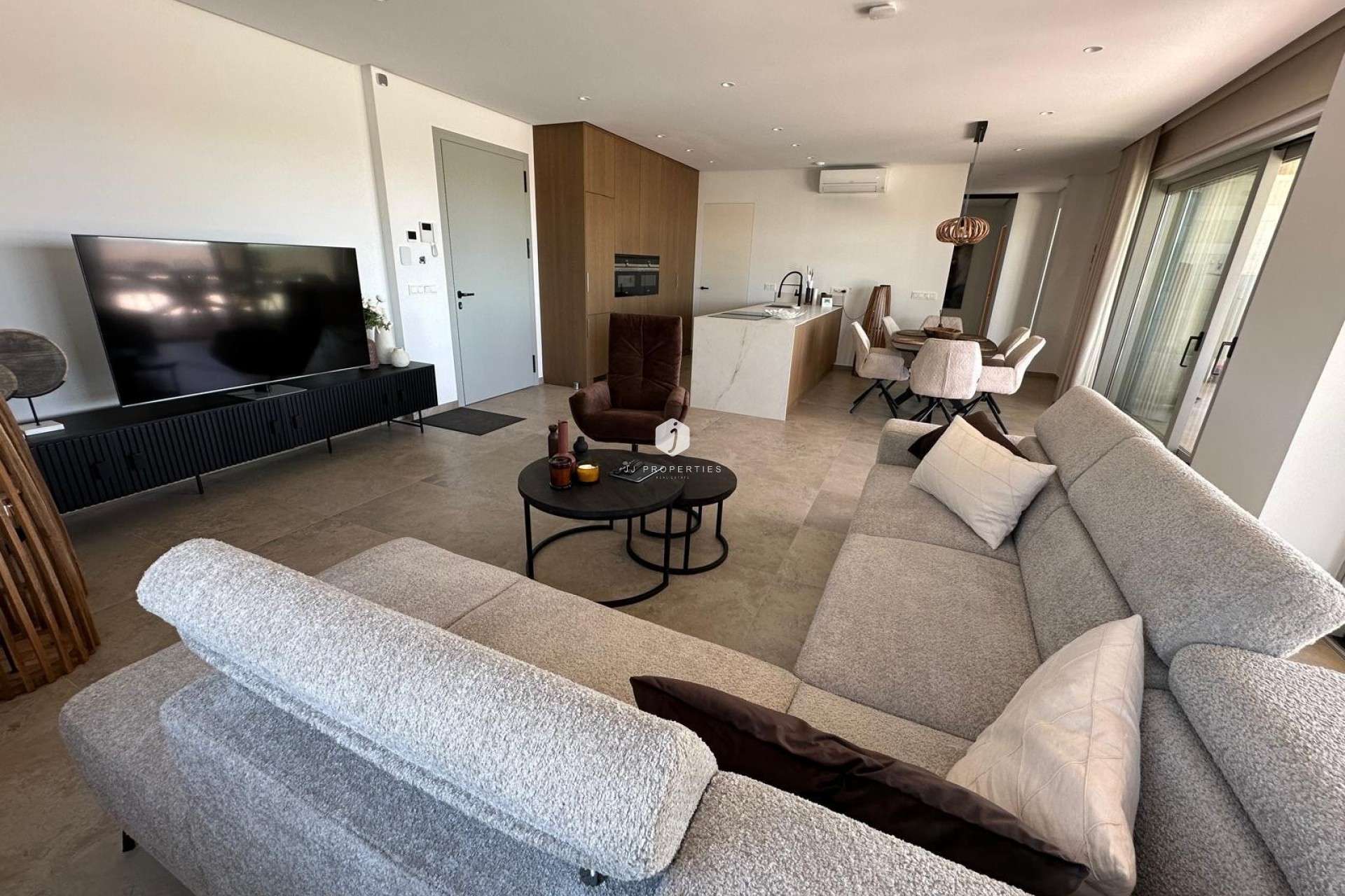 Z drugiej ręki - Villa -
Benijofar - Costa Blanca