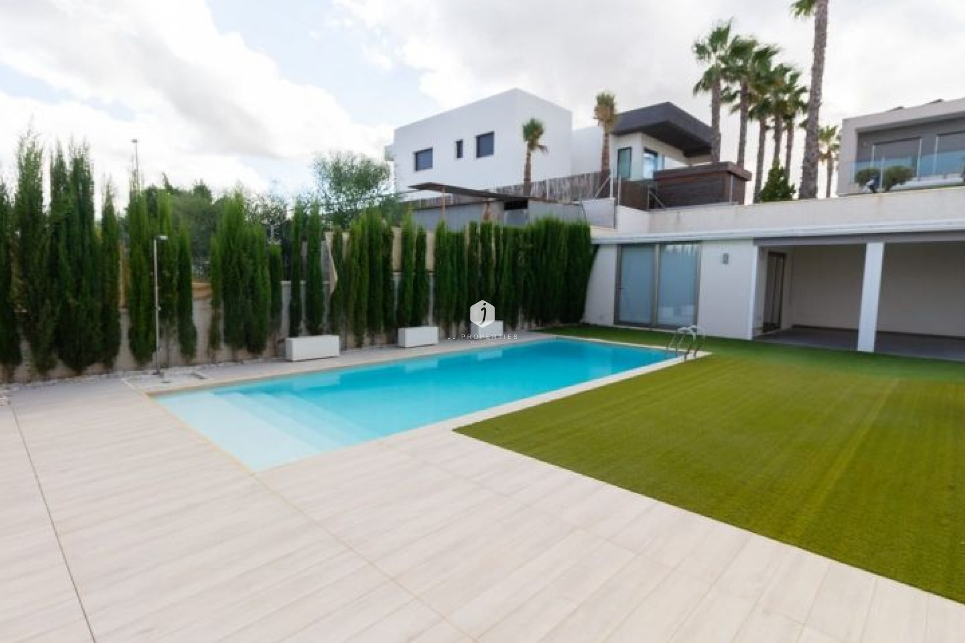 Z drugiej ręki - Villa -
Benijofar - Costa Blanca