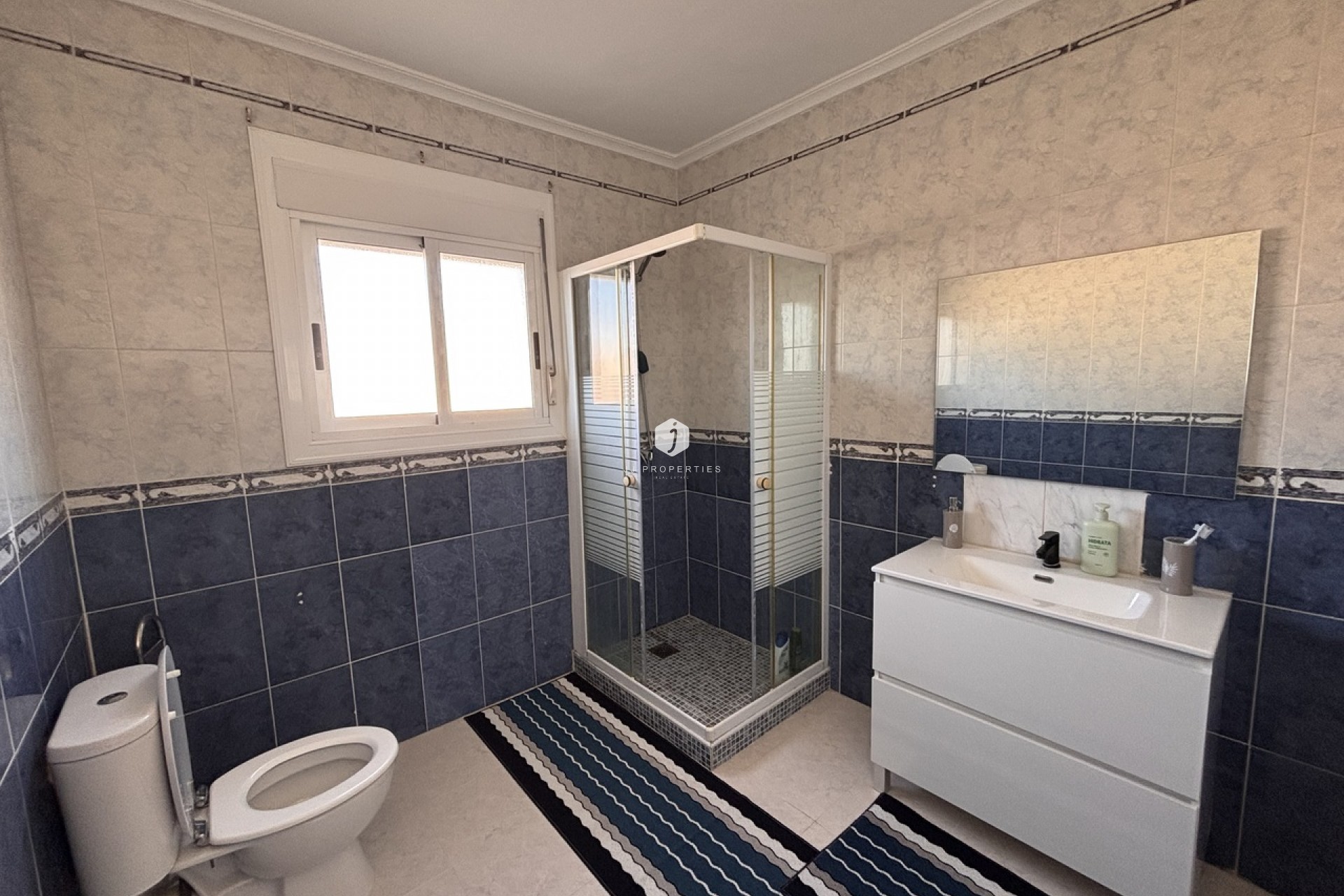 Z drugiej ręki - Villa -
Benijofar - Costa Blanca