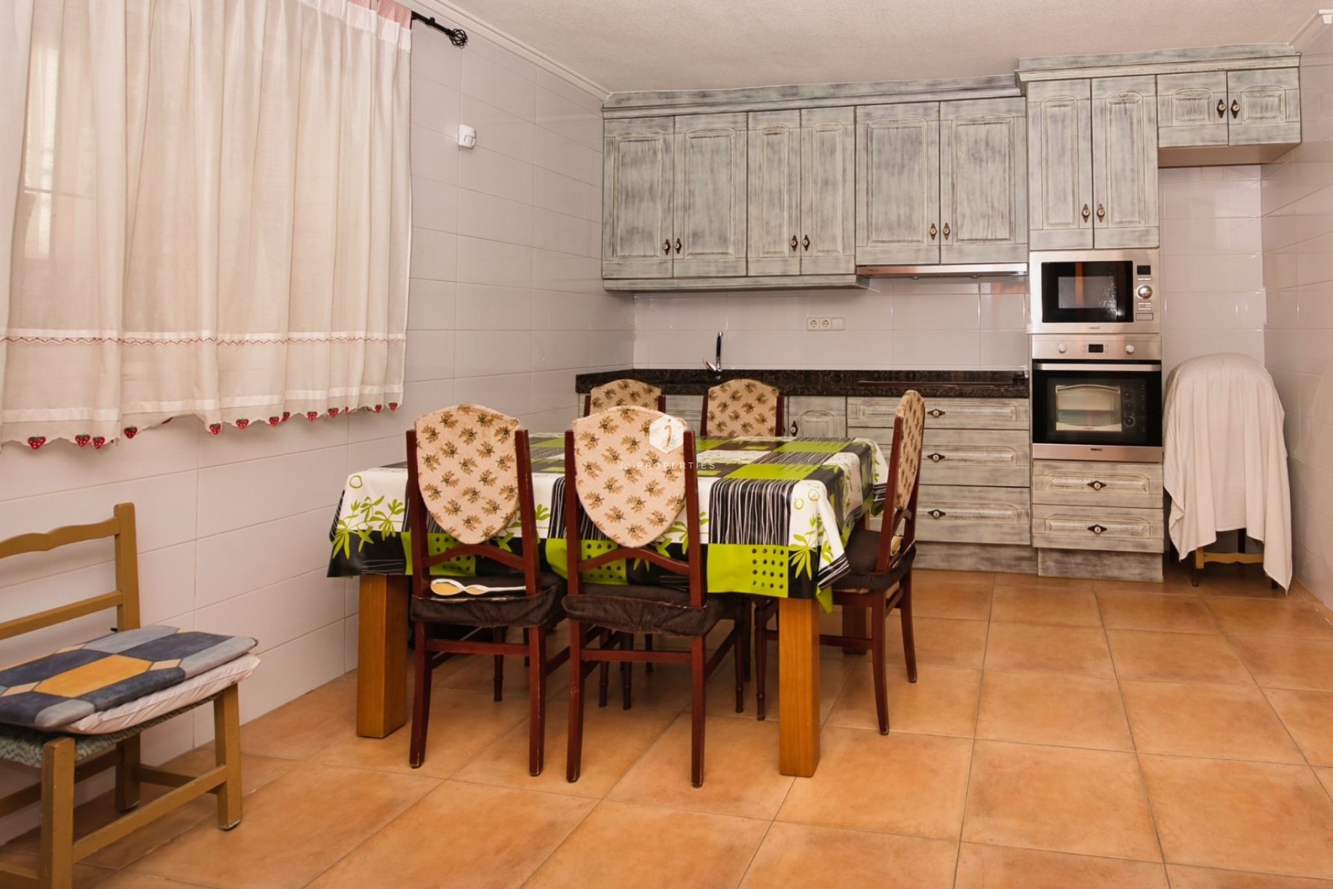 Z drugiej ręki - Villa -
Benijofar - Costa Blanca