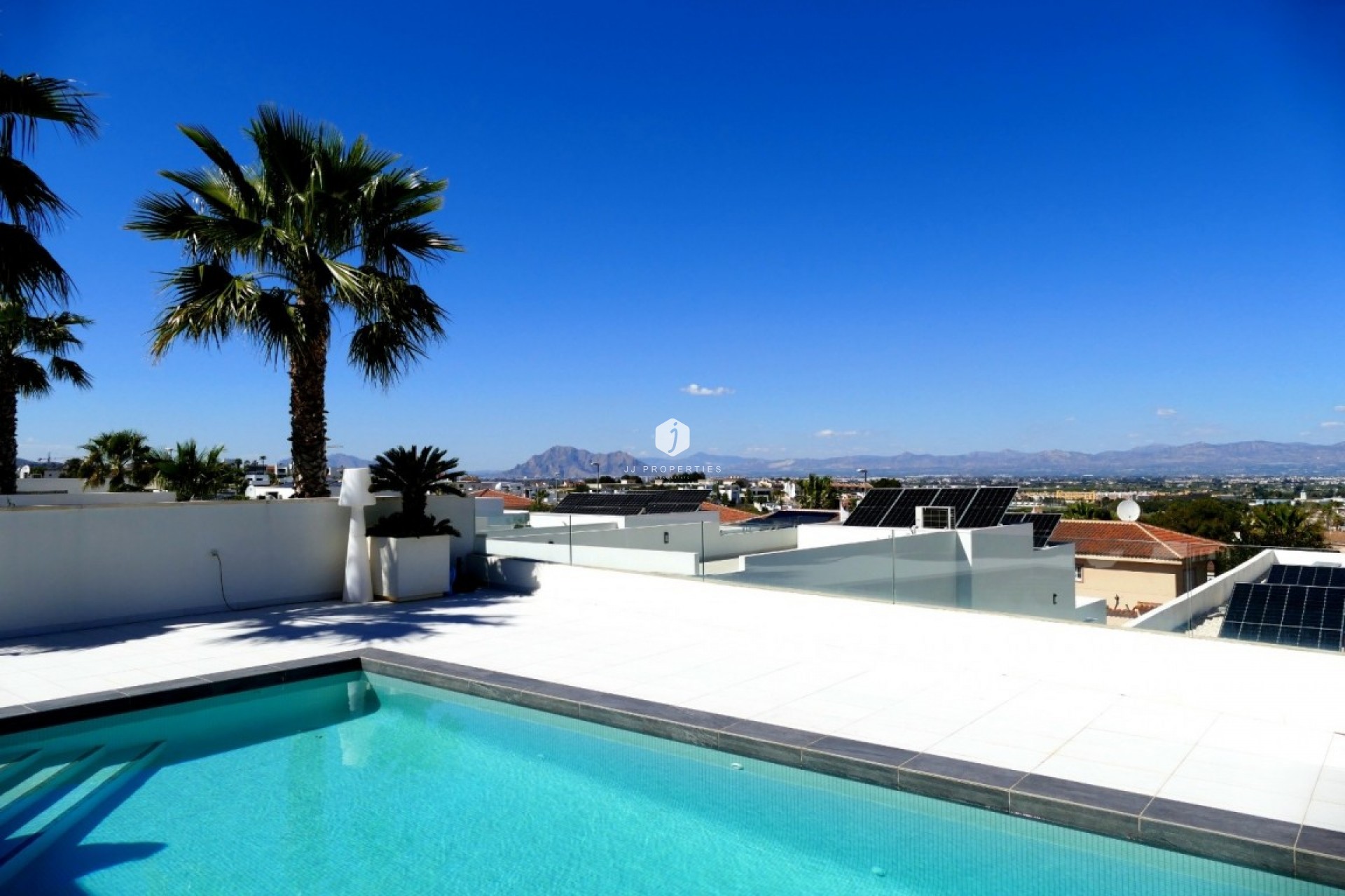 Z drugiej ręki - Villa -
Benijofar - Costa Blanca