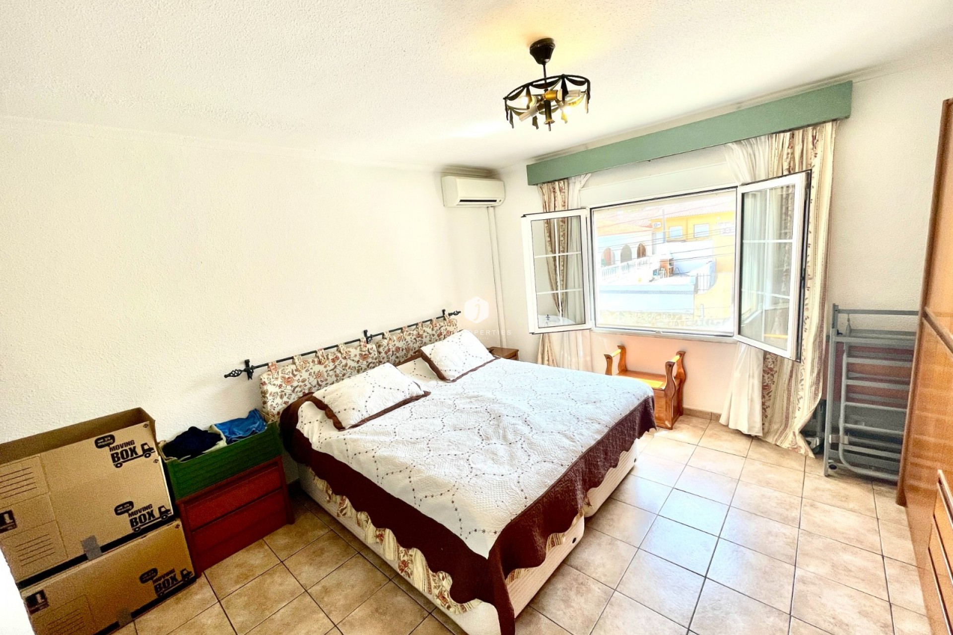 Z drugiej ręki - Villa -
Benijofar - Costa Blanca