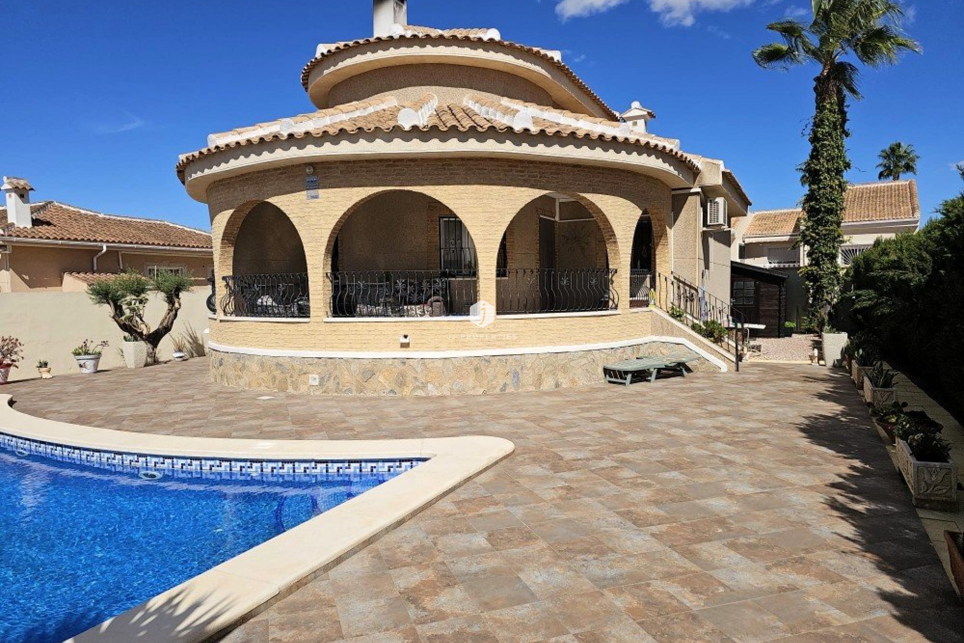 Z drugiej ręki - Villa -
Benijofar - Costa Blanca