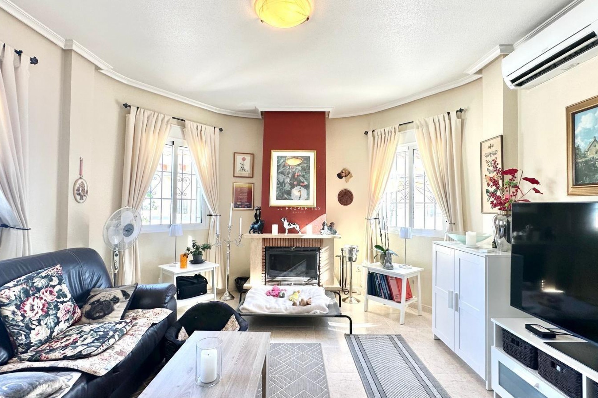 Z drugiej ręki - Villa -
Bigastro - Comunidad Valenciana