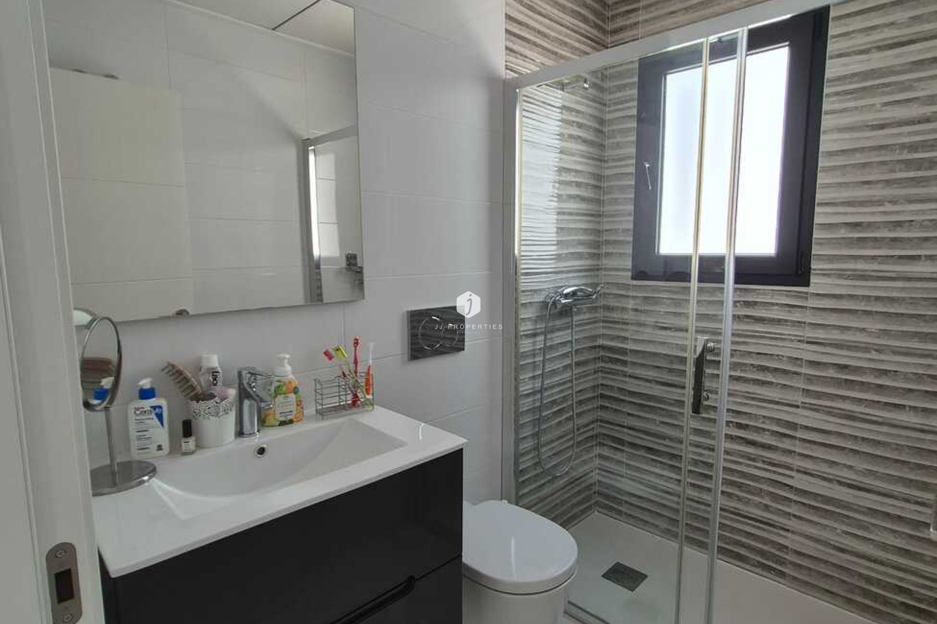 Z drugiej ręki - Villa -
Bigastro - Costa Blanca