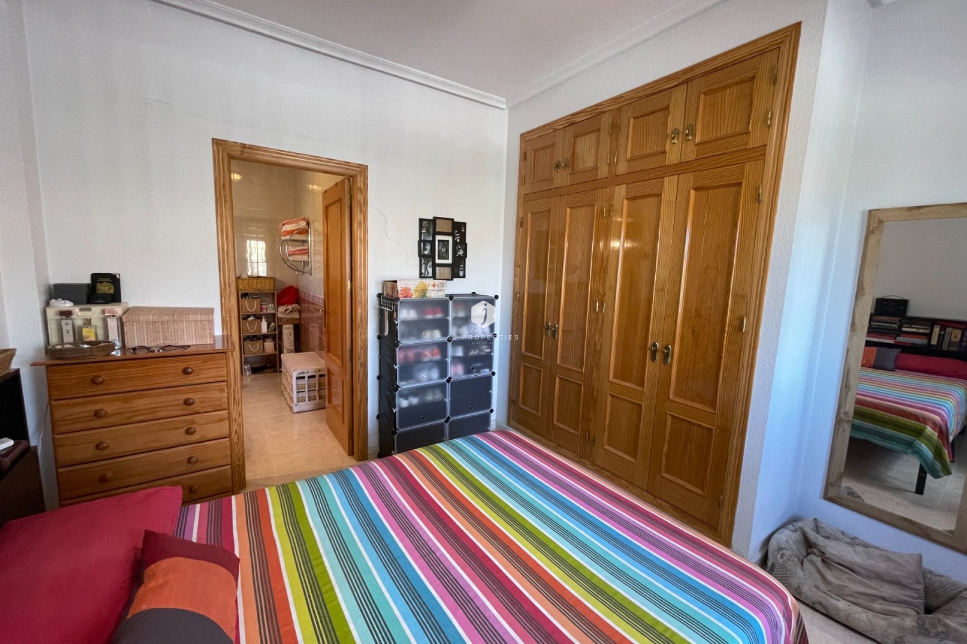 Z drugiej ręki - Villa -
Bigastro - Inland