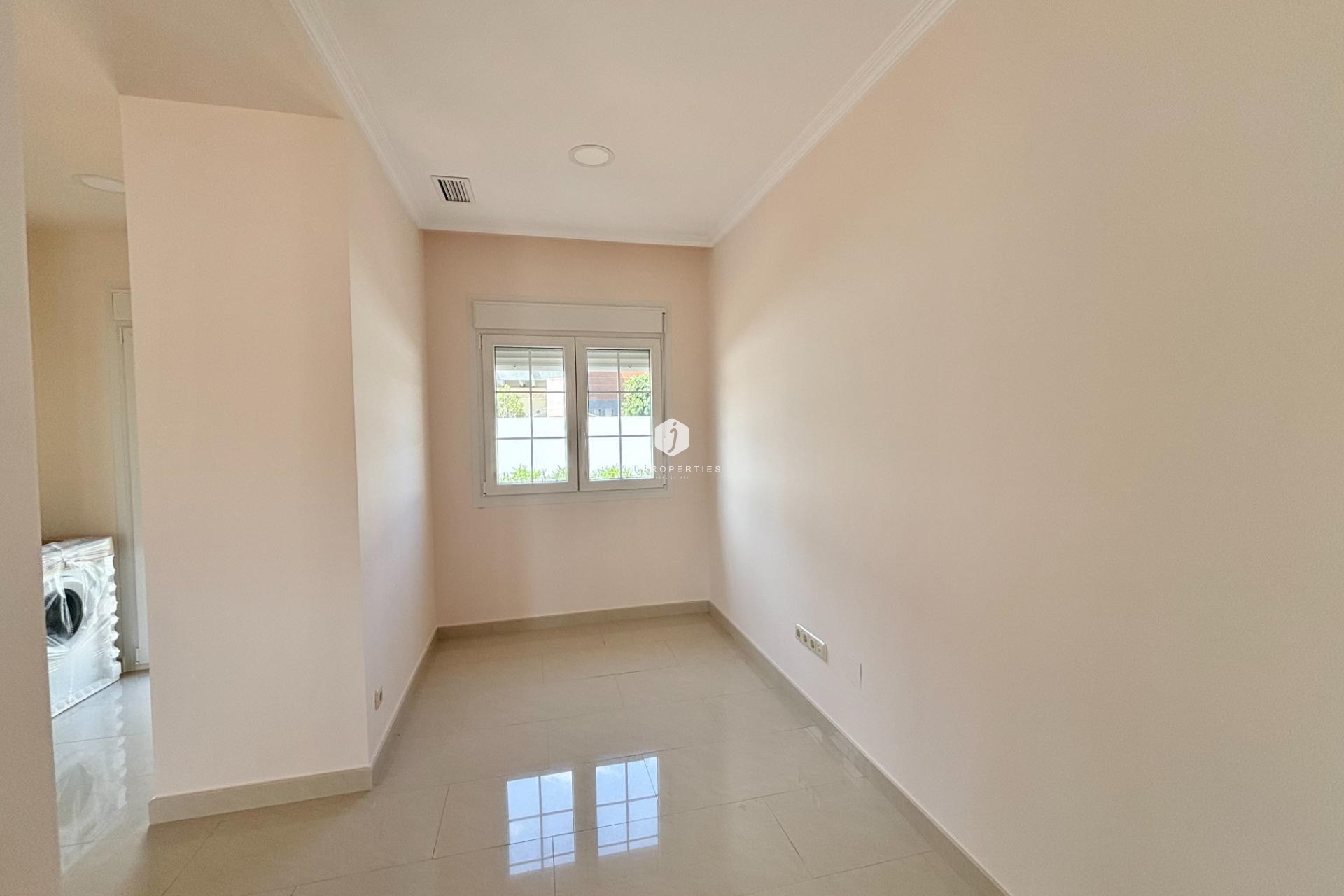 Z drugiej ręki - Villa -
Cabo Roig - Costa Blanca