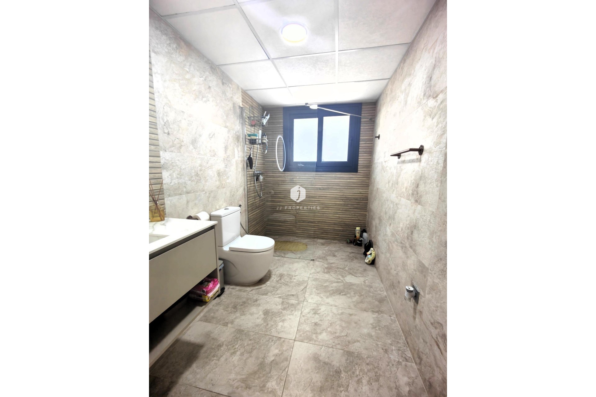 Z drugiej ręki - Villa -
Cabo Roig - Costa Blanca