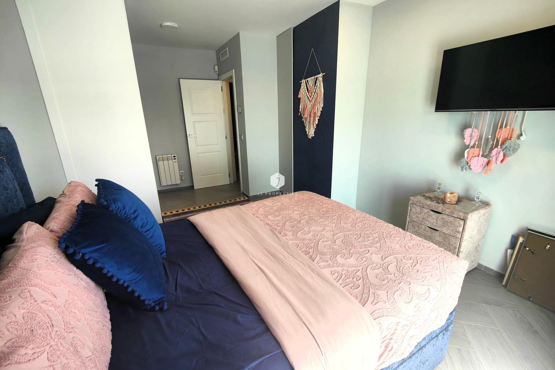 Z drugiej ręki - Villa -
Cabo Roig - Costa Blanca