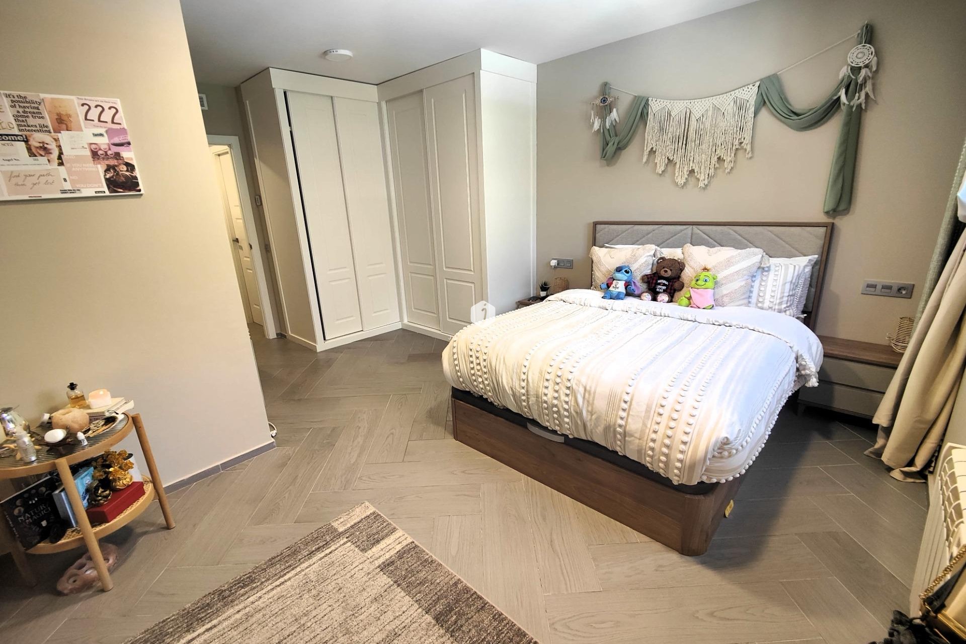 Z drugiej ręki - Villa -
Cabo Roig - Costa Blanca