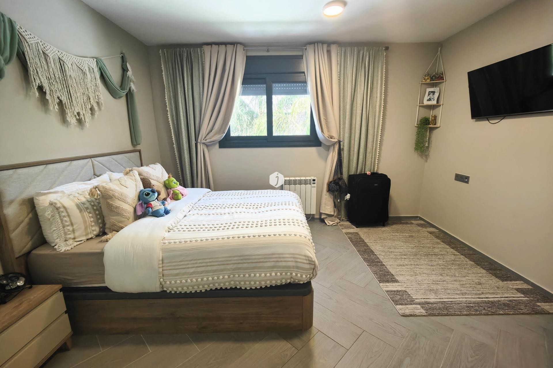 Z drugiej ręki - Villa -
Cabo Roig - Costa Blanca