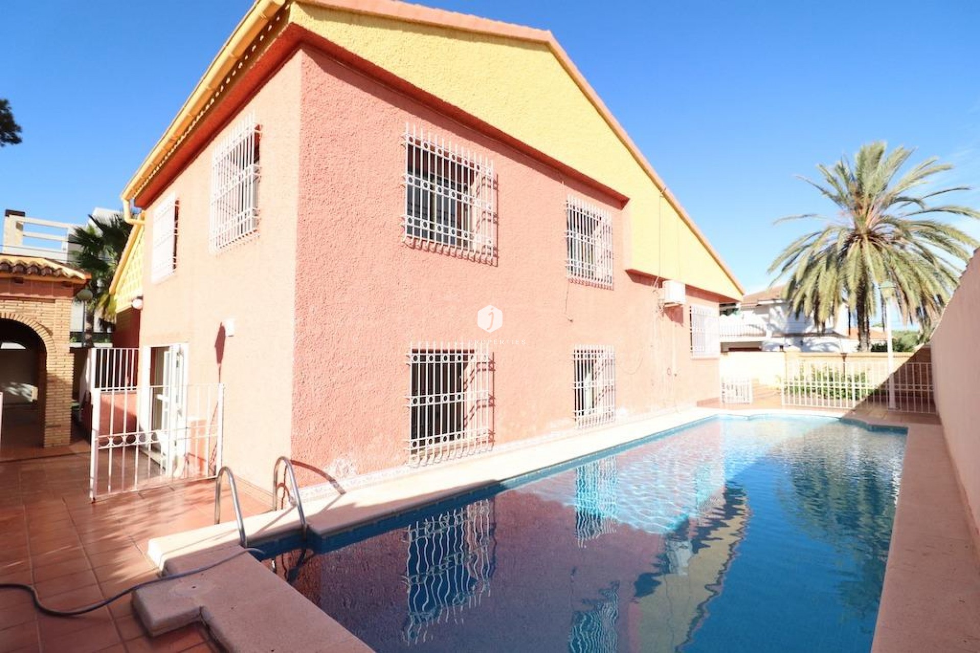 Z drugiej ręki - Villa -
Cabo Roig - Costa Blanca