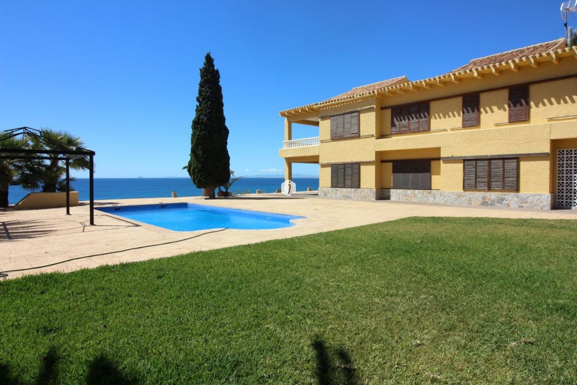 Z drugiej ręki - Villa -
Cabo Roig - Costa Blanca