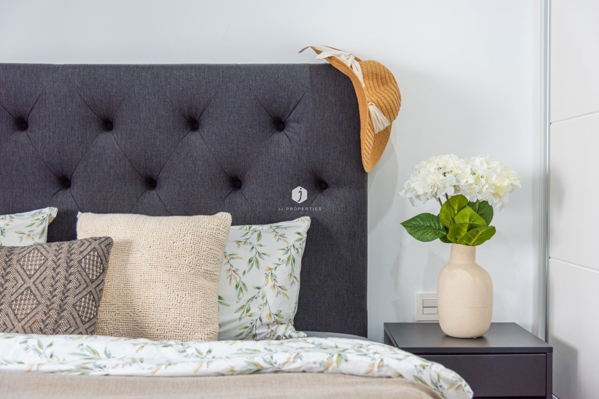 Z drugiej ręki - Villa -
Cabo Roig - Costa Blanca