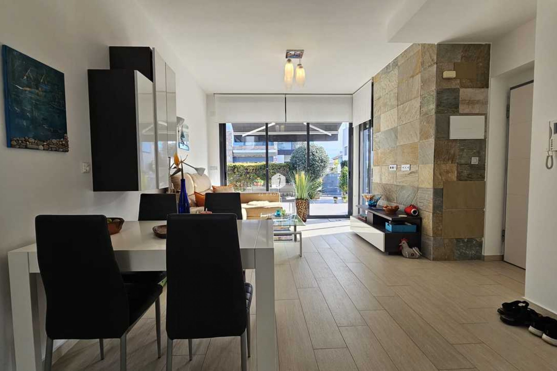 Z drugiej ręki - Villa -
Cabo Roig - Costa Blanca