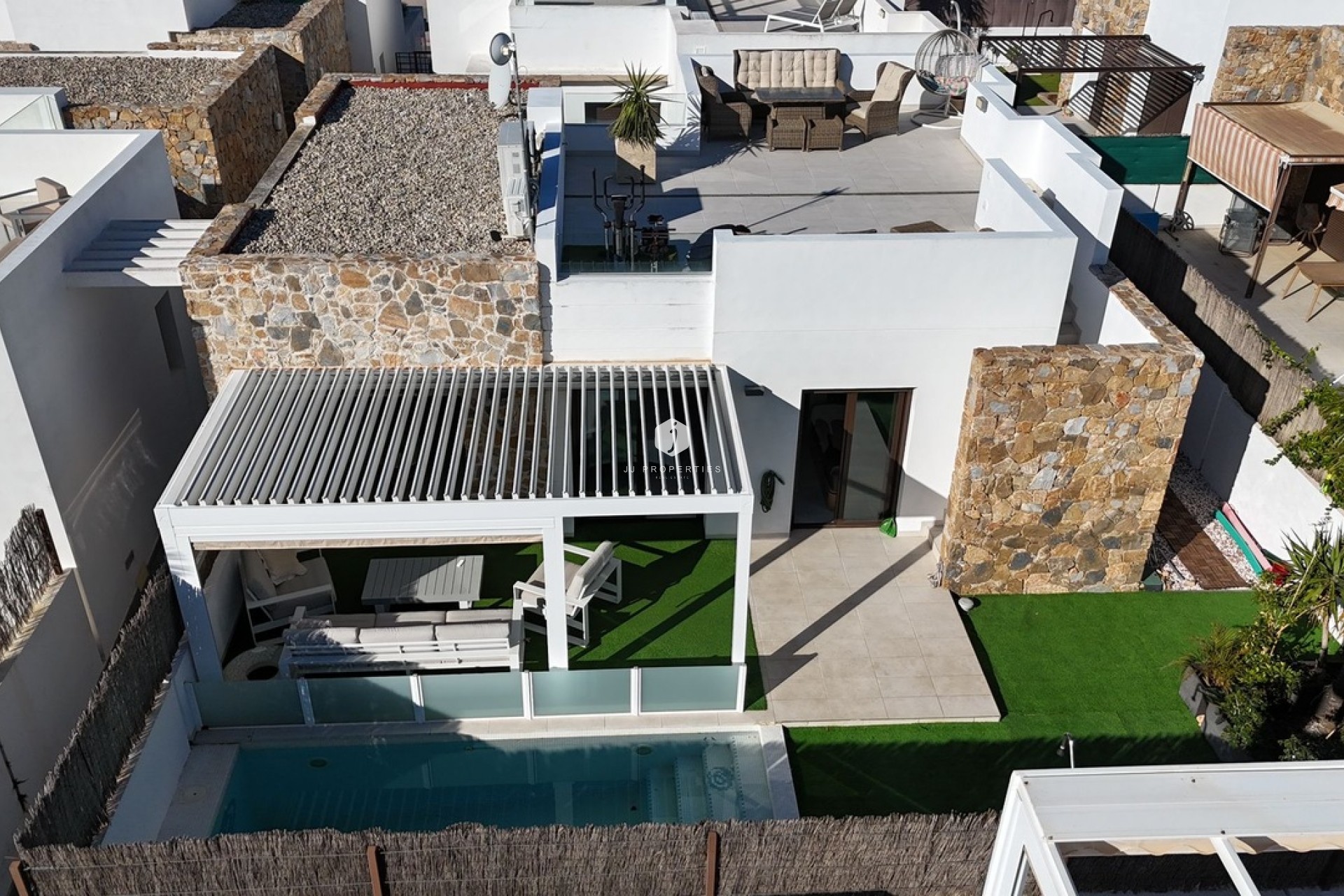 Z drugiej ręki - Villa -
Cabo Roig - Costa Blanca