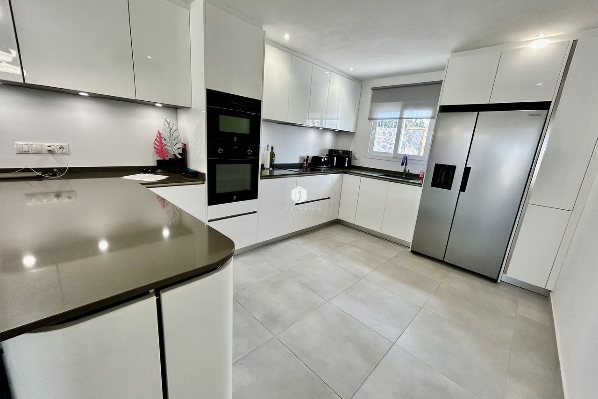 Z drugiej ręki - Villa -
Cabo Roig - Costa Blanca