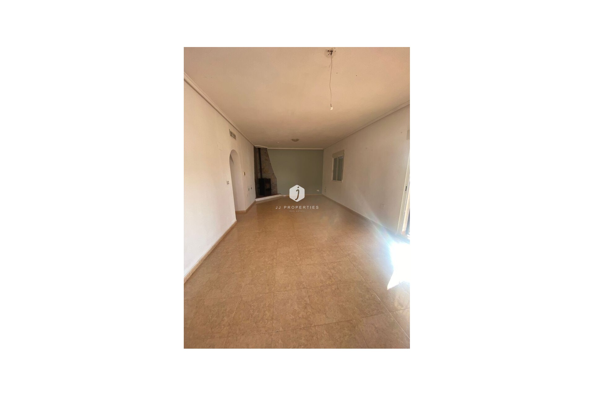 Z drugiej ręki - Villa -
Catral - Costa Blanca