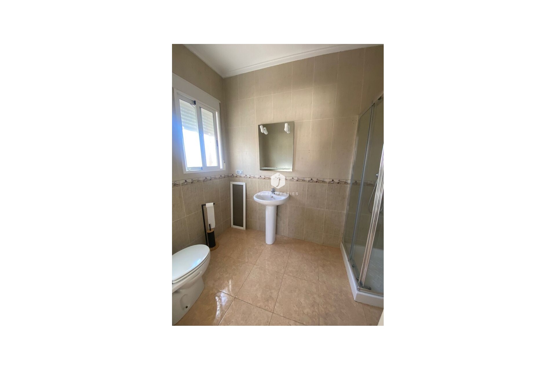 Z drugiej ręki - Villa -
Catral - Costa Blanca