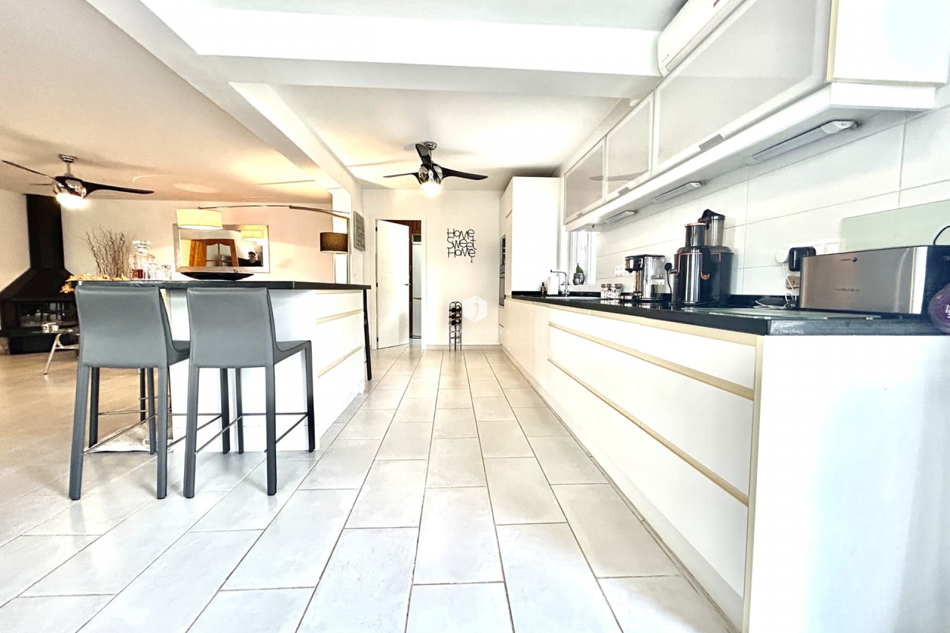 Z drugiej ręki - Villa -
Catral - Costa Blanca