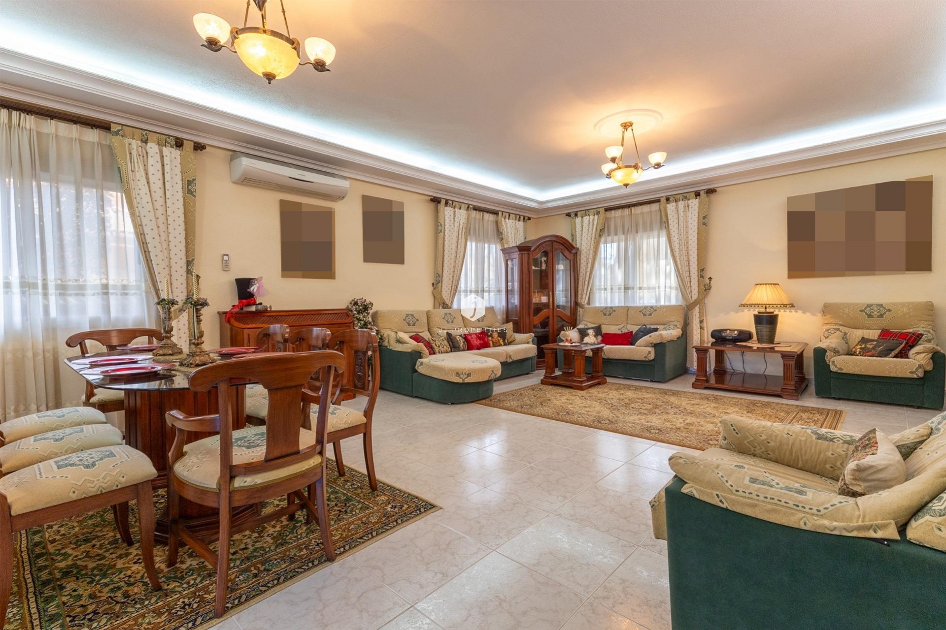 Z drugiej ręki - Villa -
Ciudad Quesada - Ciudad Quesada - Doña Pepa